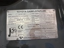 Toyota 8FBMT20 2Ton Elektro 4 Rad Gabelstapler Zinkenversteller 9